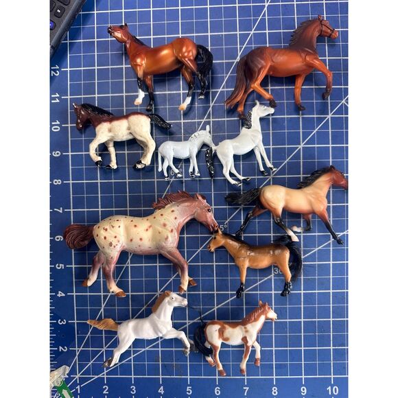 HORSE animal figure bundle vintage 10 pcs 212 - Picture 1 of 1